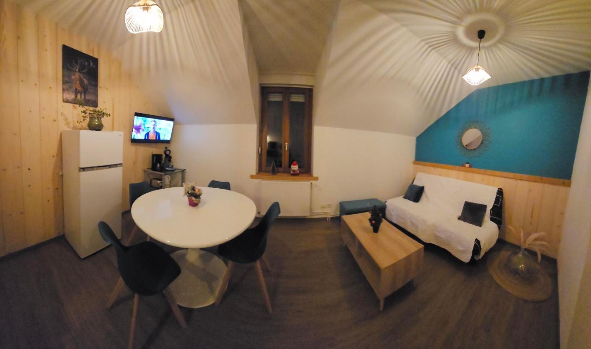 Gite Eglantine 2 A 6 Personnes Avec Spa Et Salle De Jeux Dans La Residence Вантрон Экстерьер фото