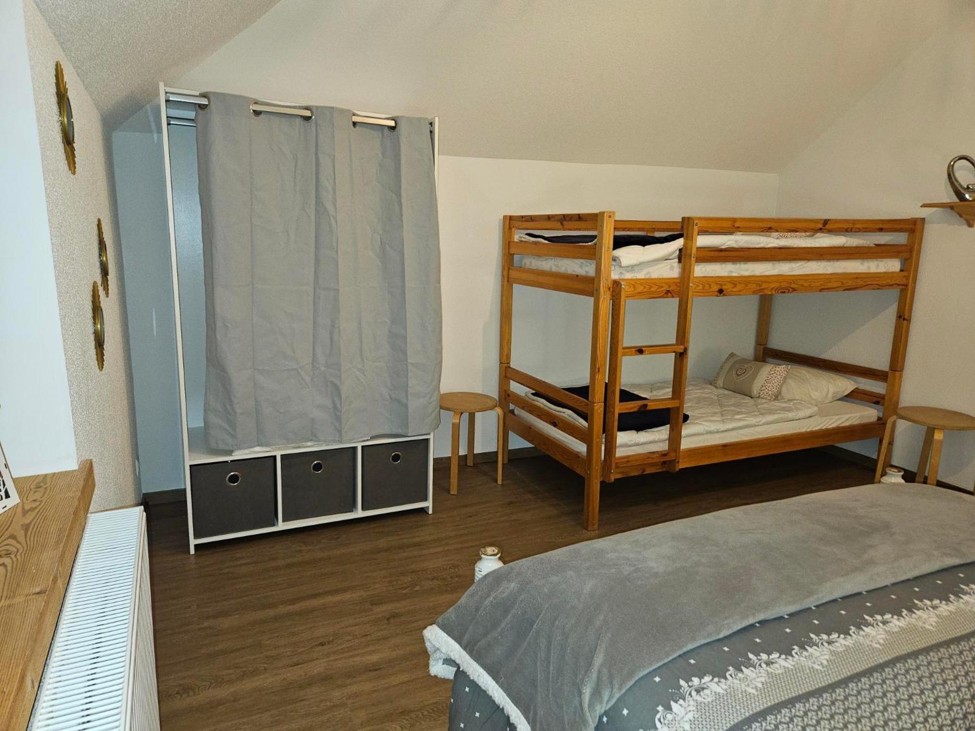 Gite Eglantine 2 A 6 Personnes Avec Spa Et Salle De Jeux Dans La Residence Вантрон Экстерьер фото