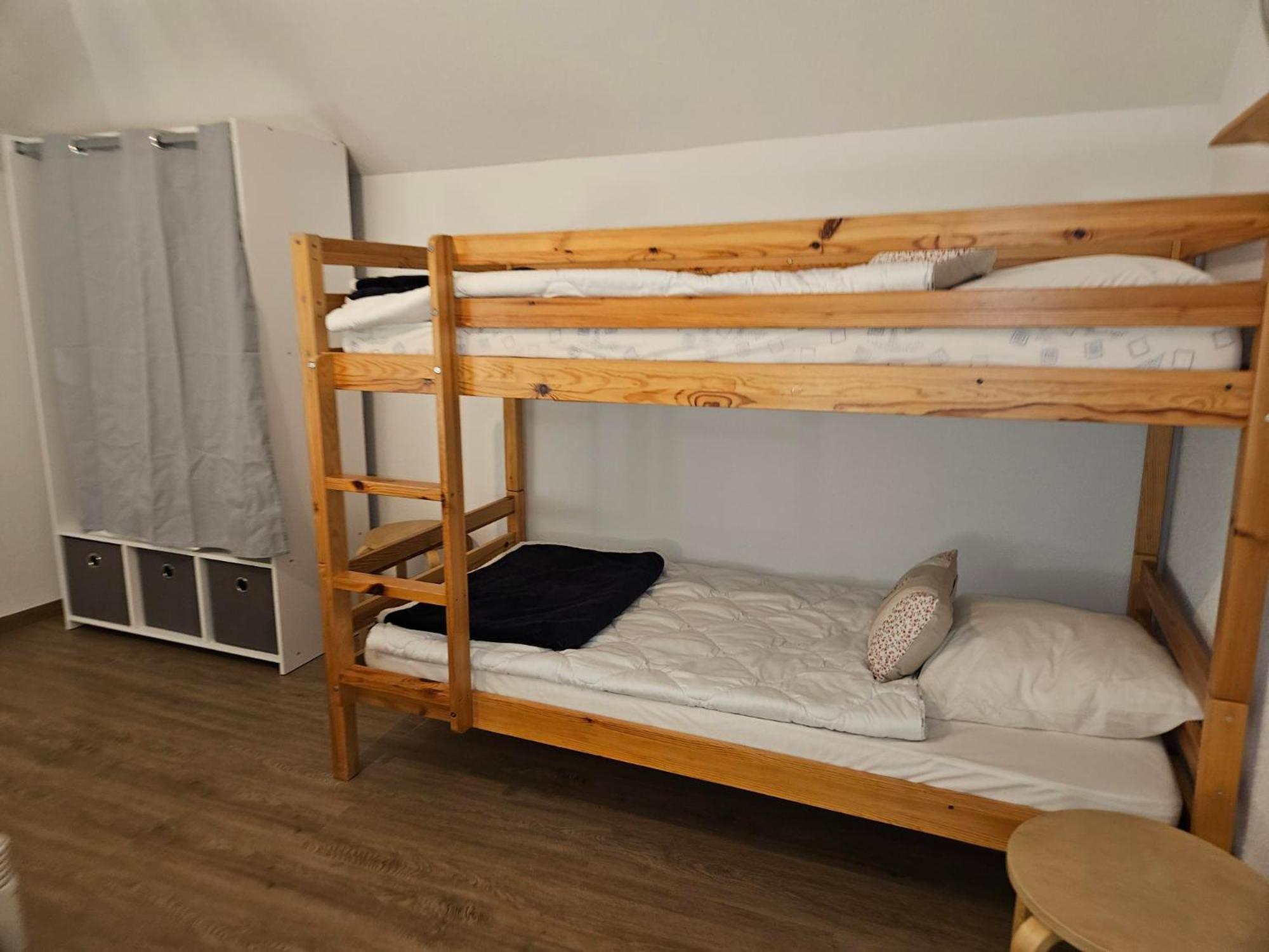 Gite Eglantine 2 A 6 Personnes Avec Spa Et Salle De Jeux Dans La Residence Вантрон Экстерьер фото