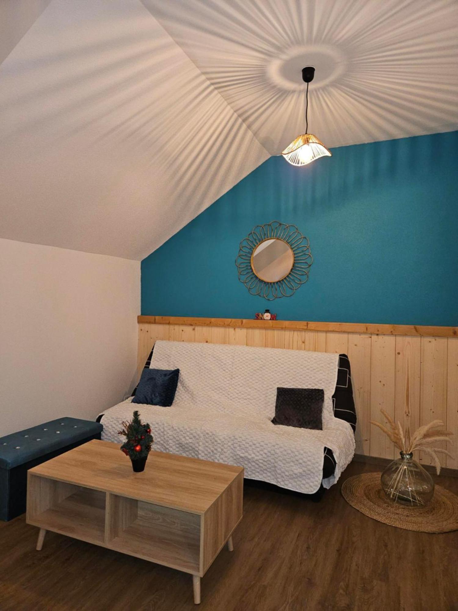 Gite Eglantine 2 A 6 Personnes Avec Spa Et Salle De Jeux Dans La Residence Вантрон Экстерьер фото